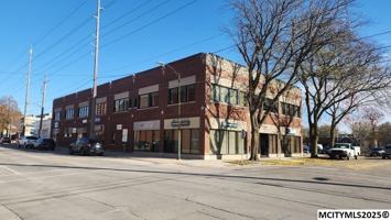 featured image of 202 1st St Se #151