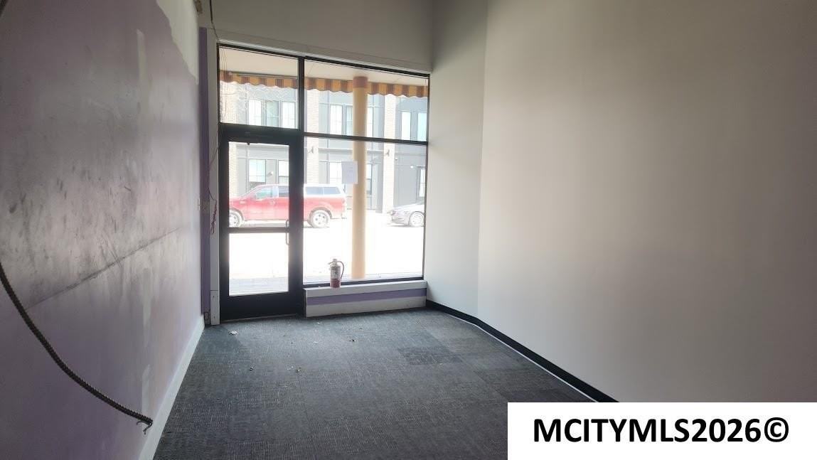 122 N Federal Ave - Photo 3 of 26
