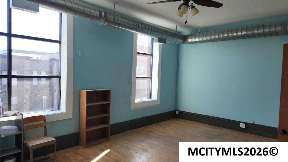 9 2nd St Nw - Photo 3 of 28
