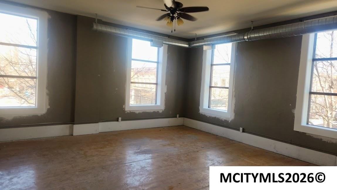 9 2nd St Nw - Photo 6 of 28