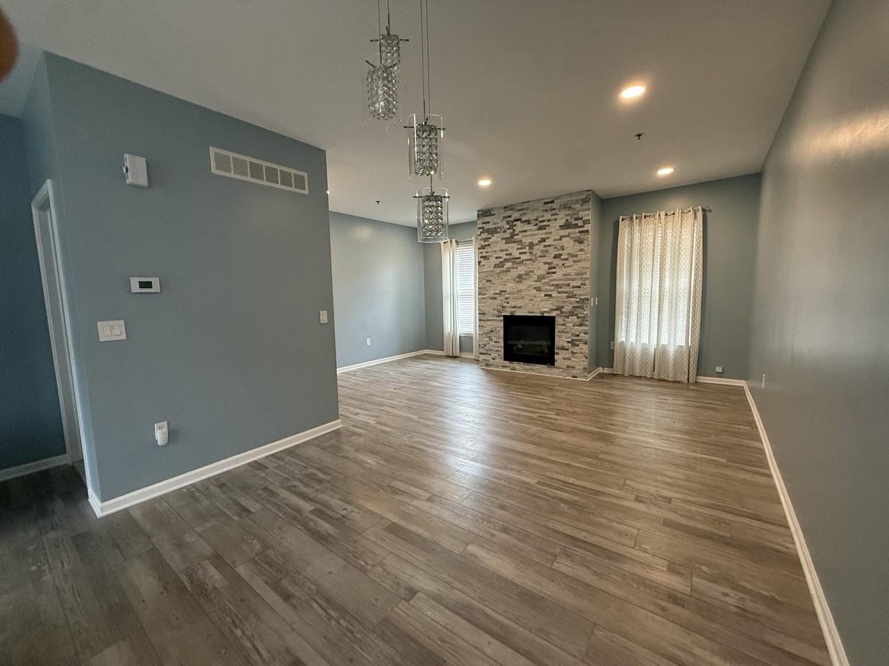 25582 Saint James - Photo 3 of 18