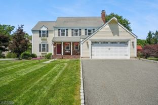 4 Copperfield Way - Photo 1 of 1