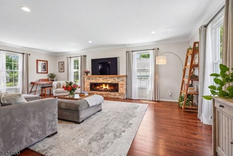 4 Copperfield Way - Photo 6 of 32