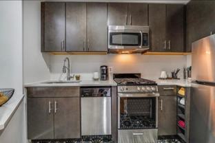 716 Adams St #3W - Photo 1 of 1