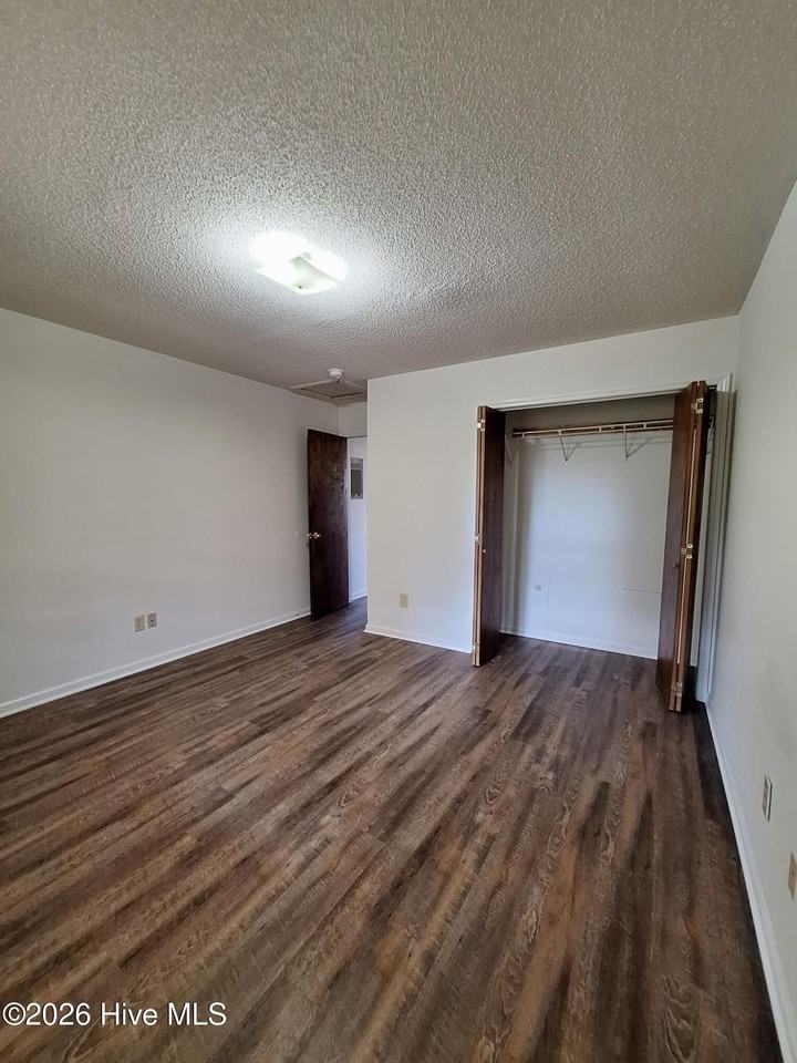 3005 Caldwell Ct #10 - Photo 7 of 8