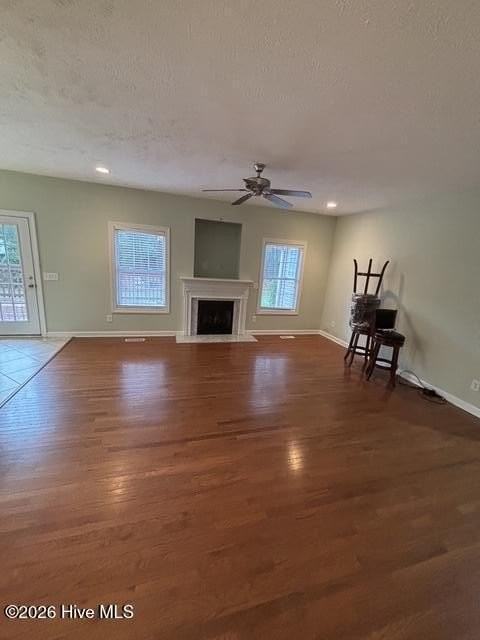 1150 Linden Rd - Photo 4 of 22