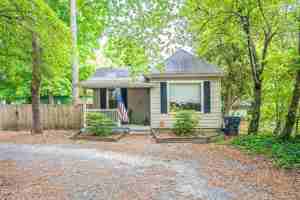 featured image of 260 N May St #A