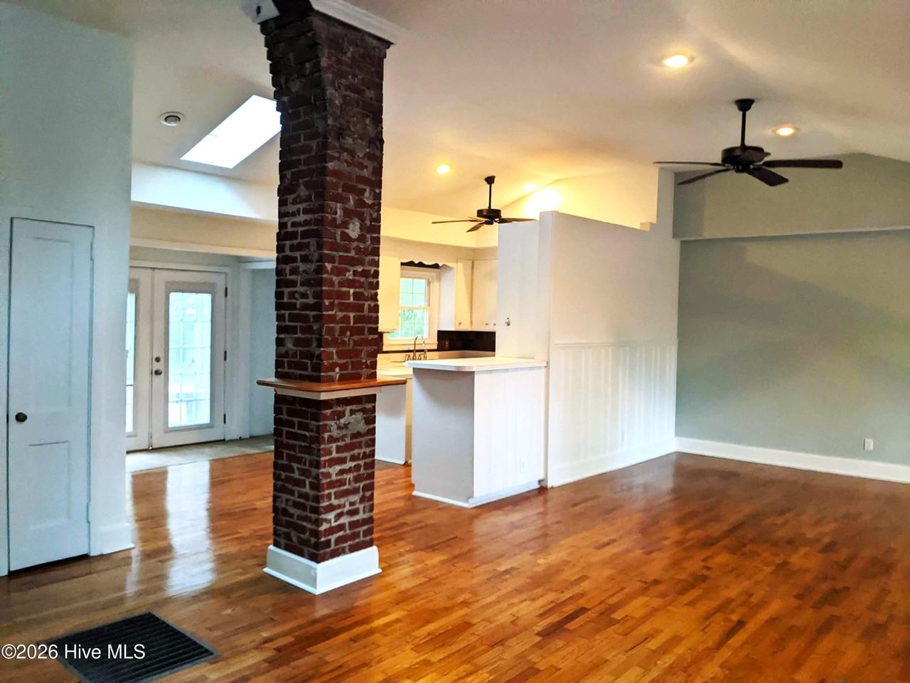 5314 Wrightsville Ave - Photo 5 of 12