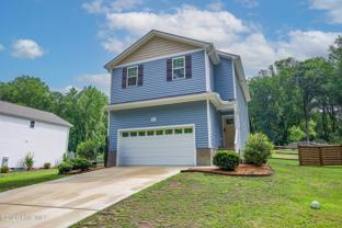 704 Pinecrest St - Photo 1 of 1