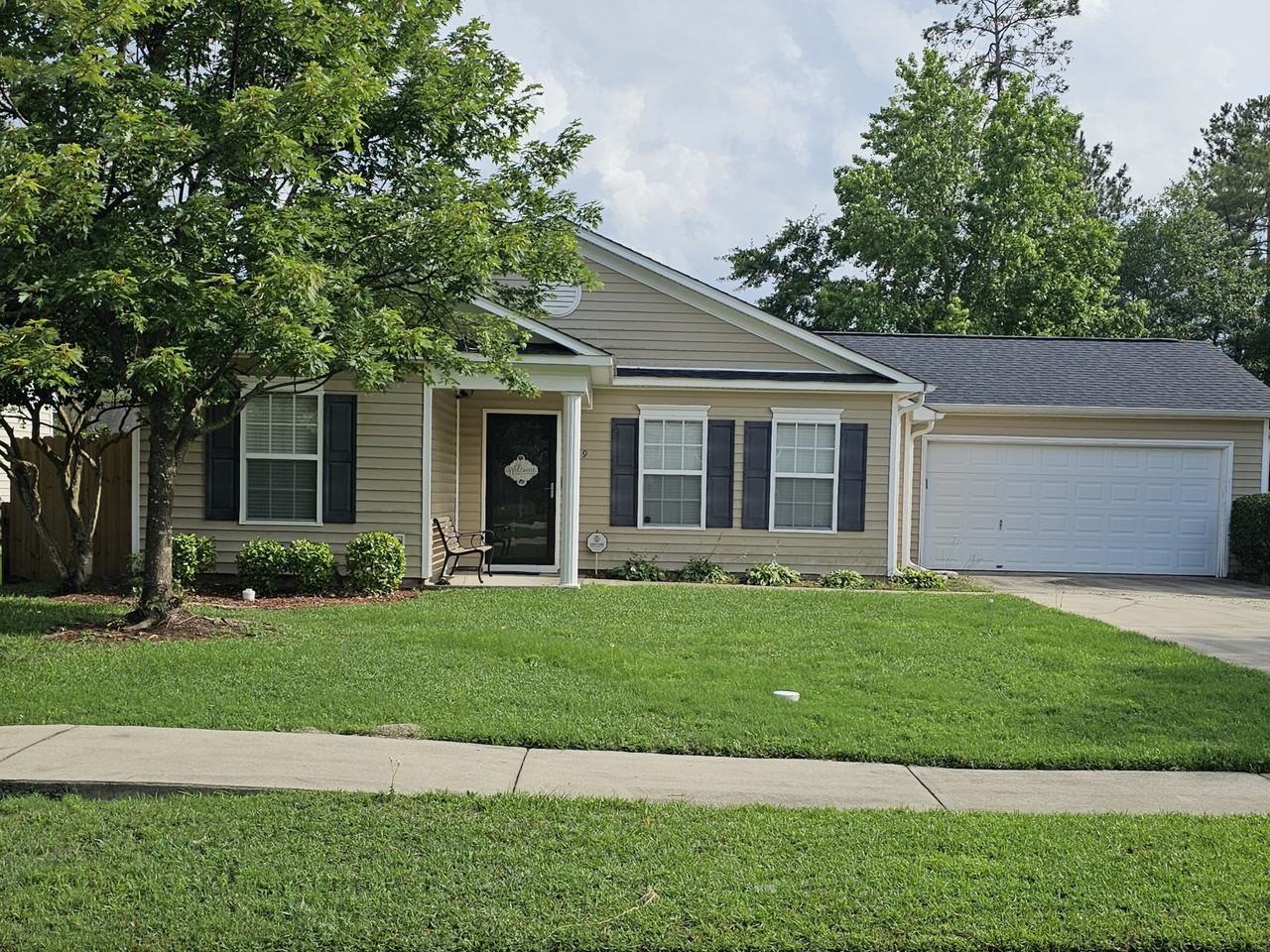 109 Hardwood Dr #1