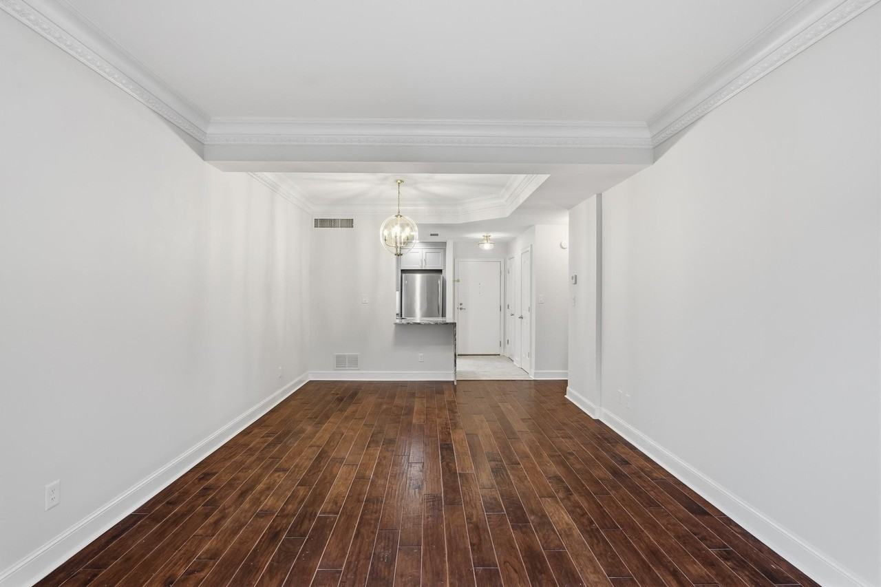 5400 Park Ave #205 - Photo 6 of 30