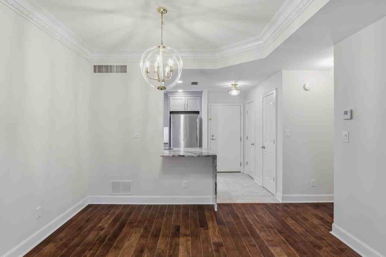 5400 Park Ave #205 - Photo 7 of 30