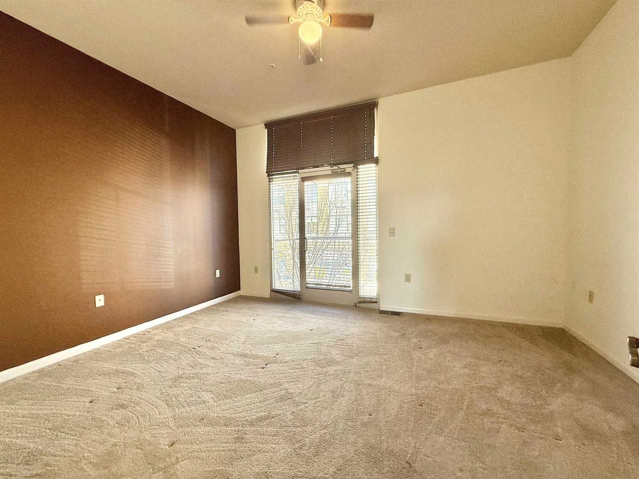 449 Monroe Ave #102 - Photo 5 of 20
