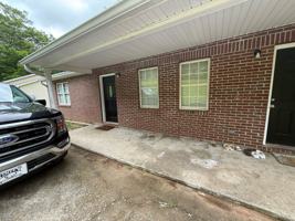 featured image of 307 Reeceburg Rd Se #1