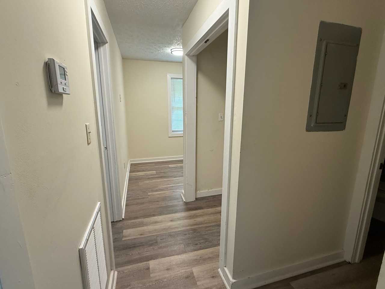 307 Reeceburg Rd Se #1 - Photo 3 of 8