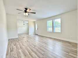 featured image of 2729 Southern Aire Rd #1