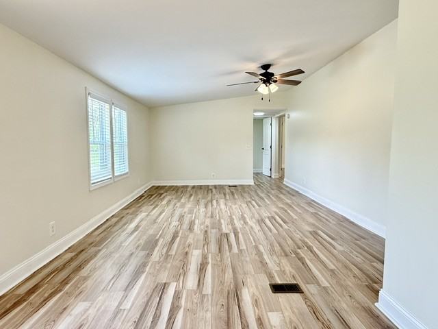 2729 Southern Aire Rd #1 - Photo 2 of 36