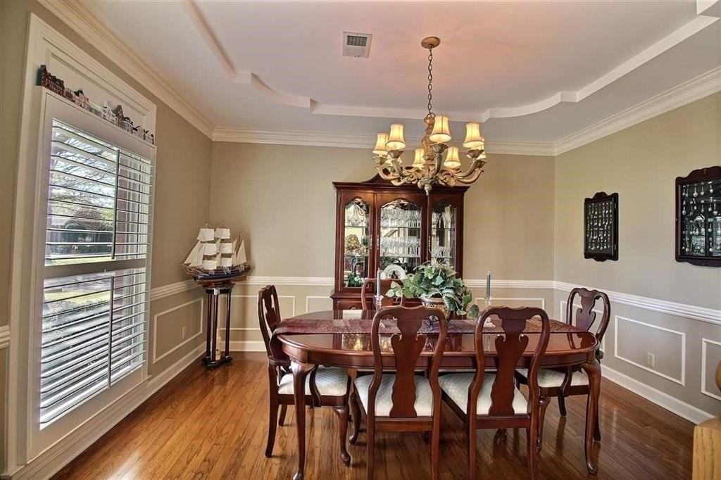2345 Linkenholt Dr - Photo 4 of 29