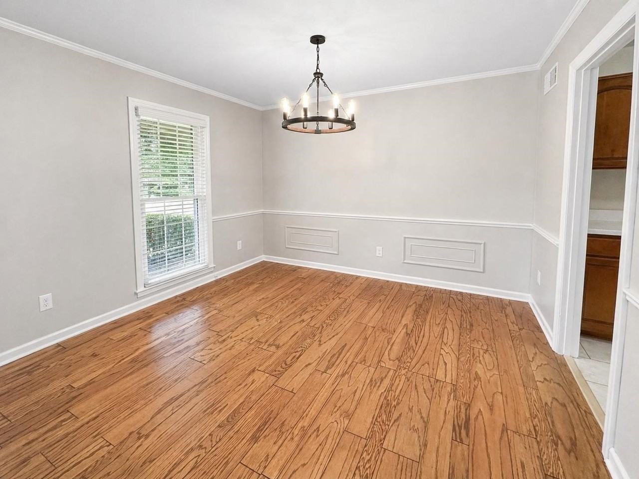 2148 Riverdale Rd - Photo 6 of 22