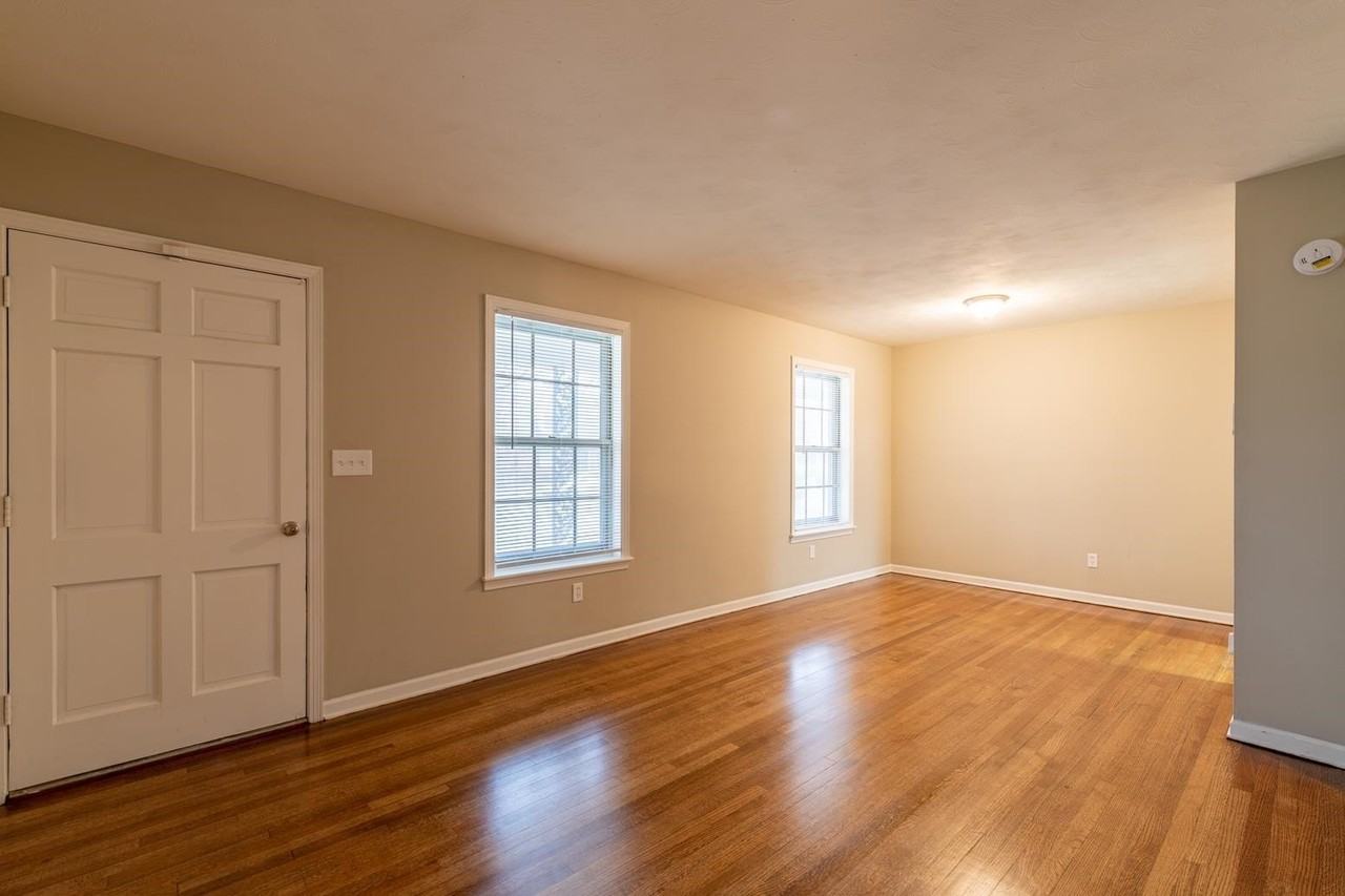 5121 Ginger Cir - Photo 5 of 26