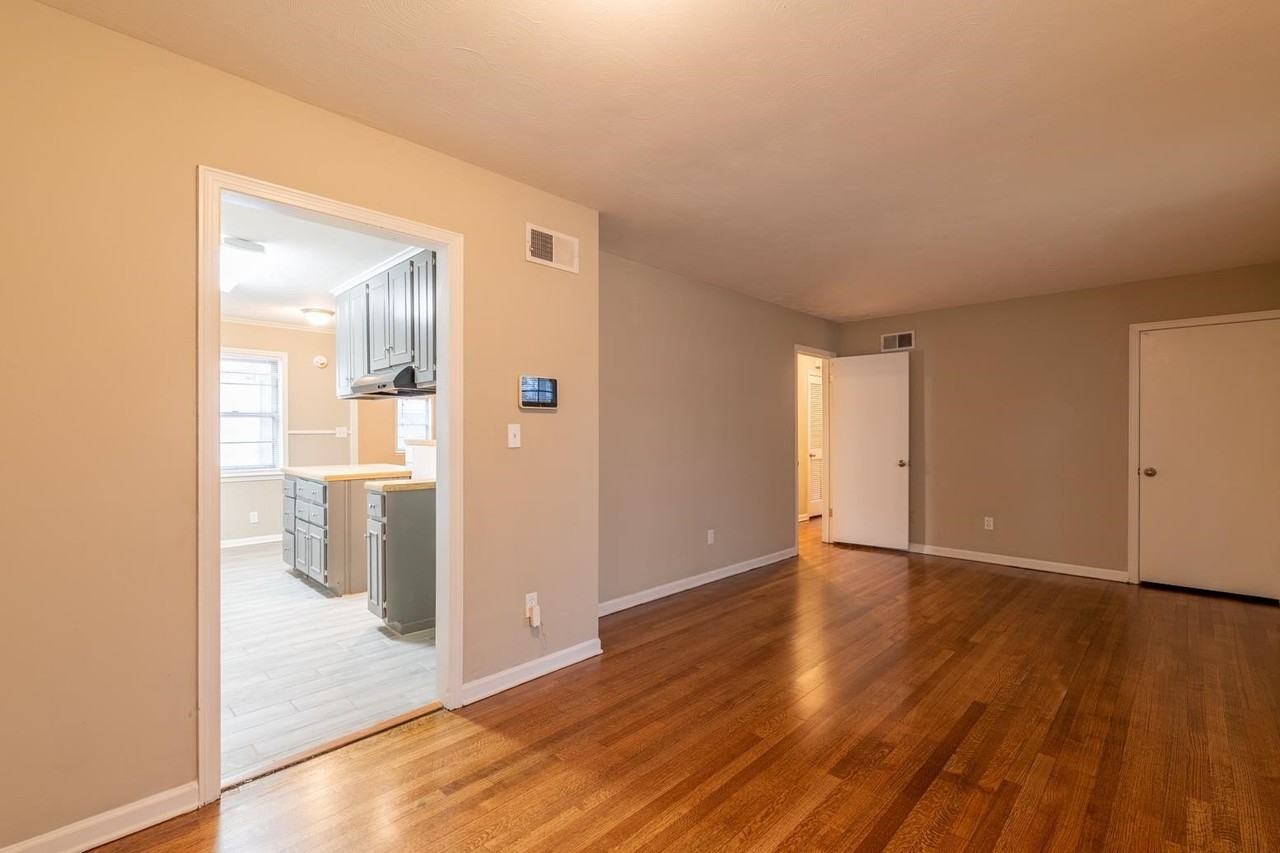 5121 Ginger Cir - Photo 6 of 26