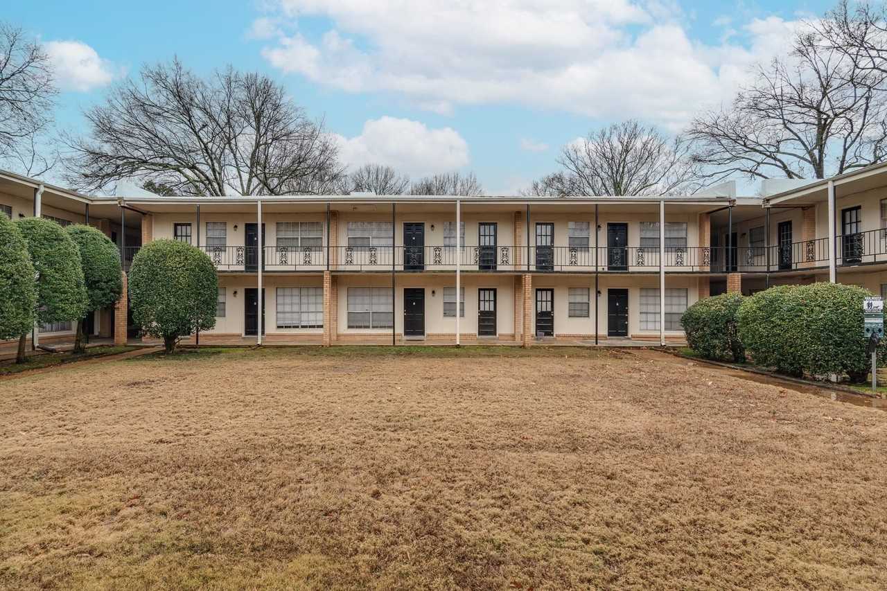 3646 Spottswood Ave #9