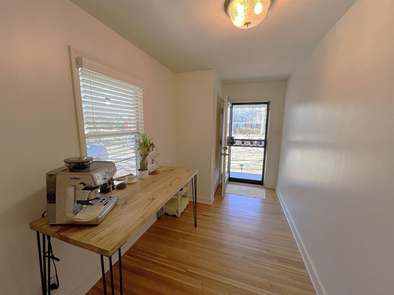2440 Arthur Rd - Photo 2 of 18