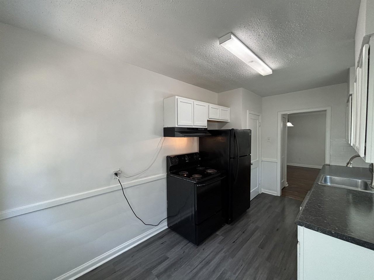 378 N Highland St - Photo 5 of 17