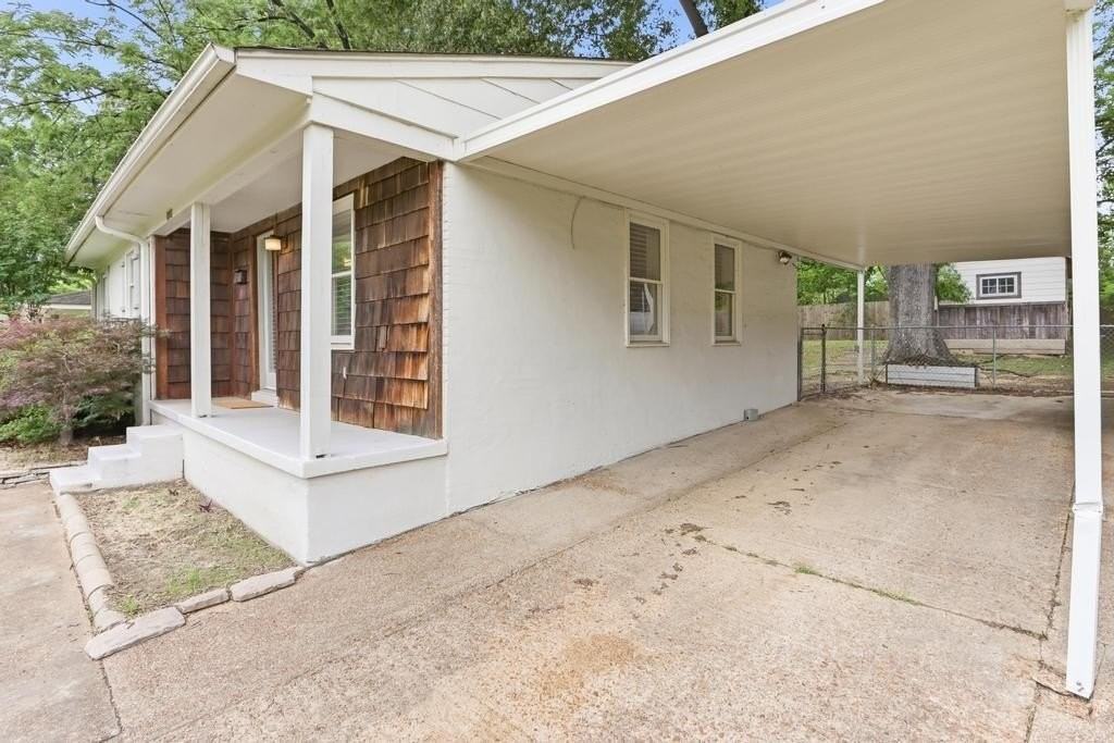 4906 Verne Rd - Photo 3 of 31