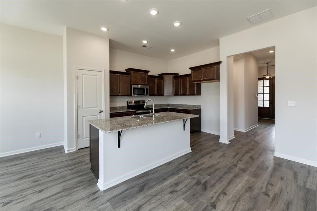 125 Dogwood Spring Dr - Photo 5 of 18