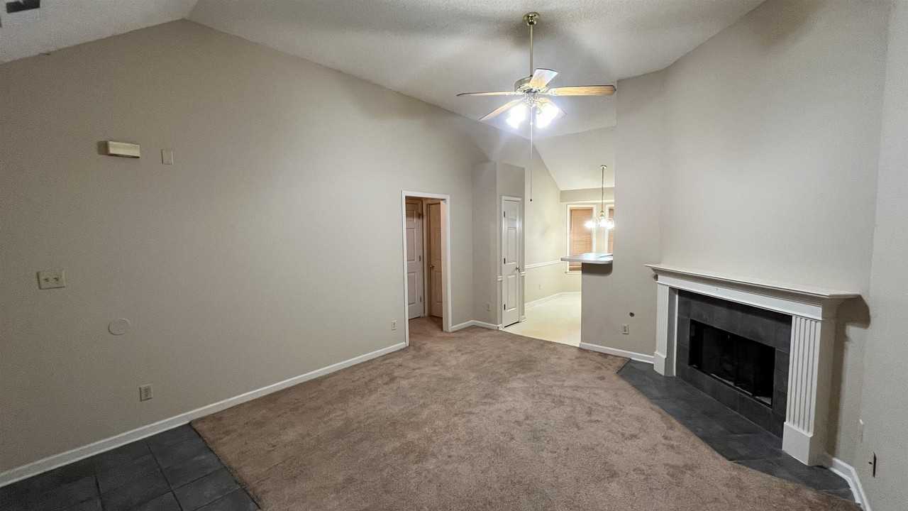 7276 Amberly Way Dr - Photo 2 of 25