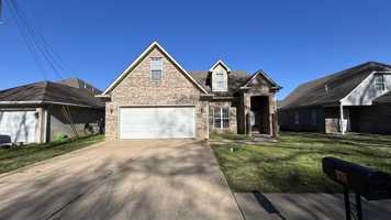 featured image of 152 Brighton Village Loop