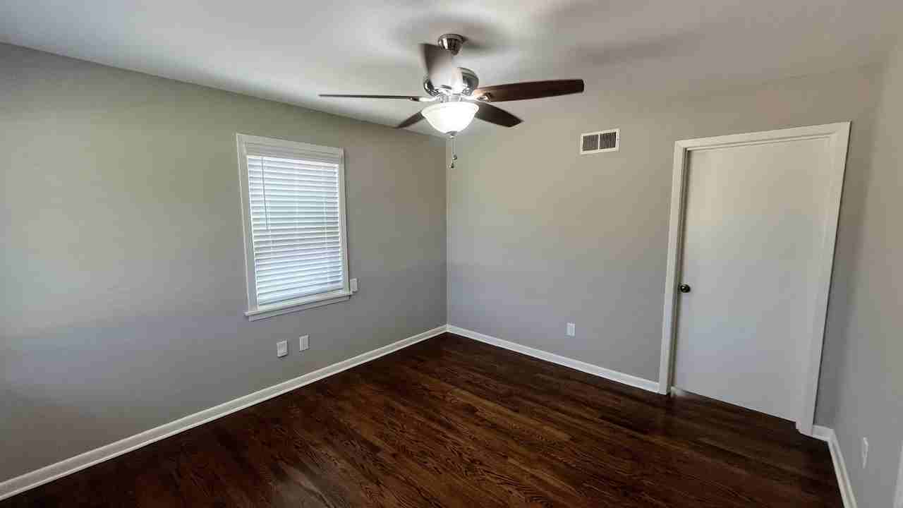 121 West St - Photo 7 of 16
