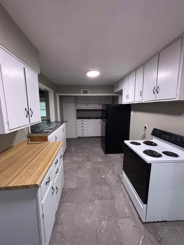 4922 Given Ave - Photo 5 of 15