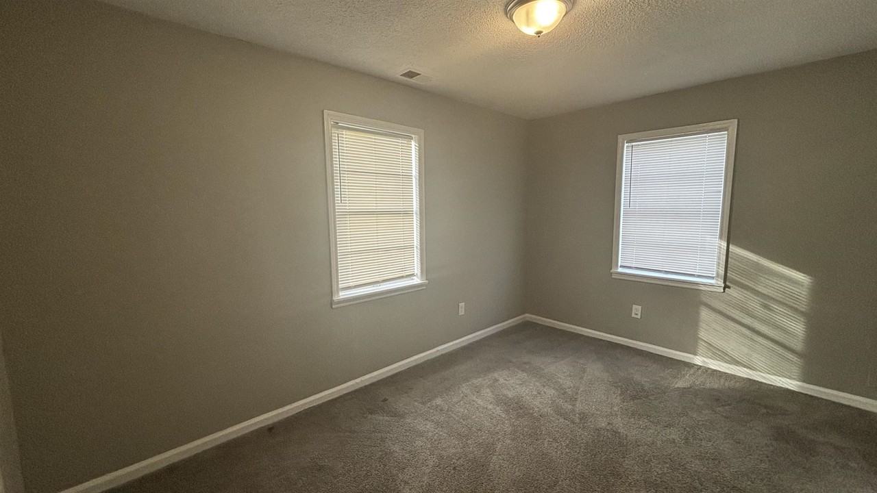 3133 Benjestown Rd - Photo 5 of 17