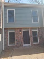 676 Hotchkiss Ln #B - Photo 1 of 1