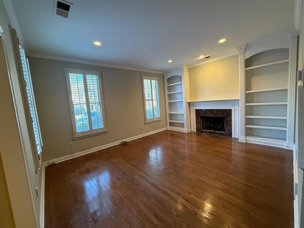 105 Island Crest Cir - Photo 4 of 5