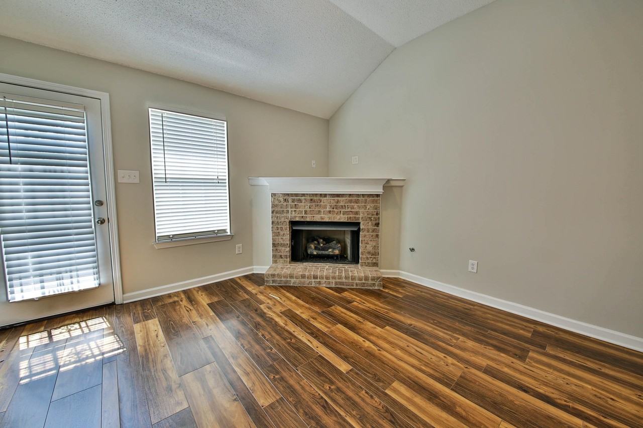 7029 Beringer Dr S - Photo 2 of 9