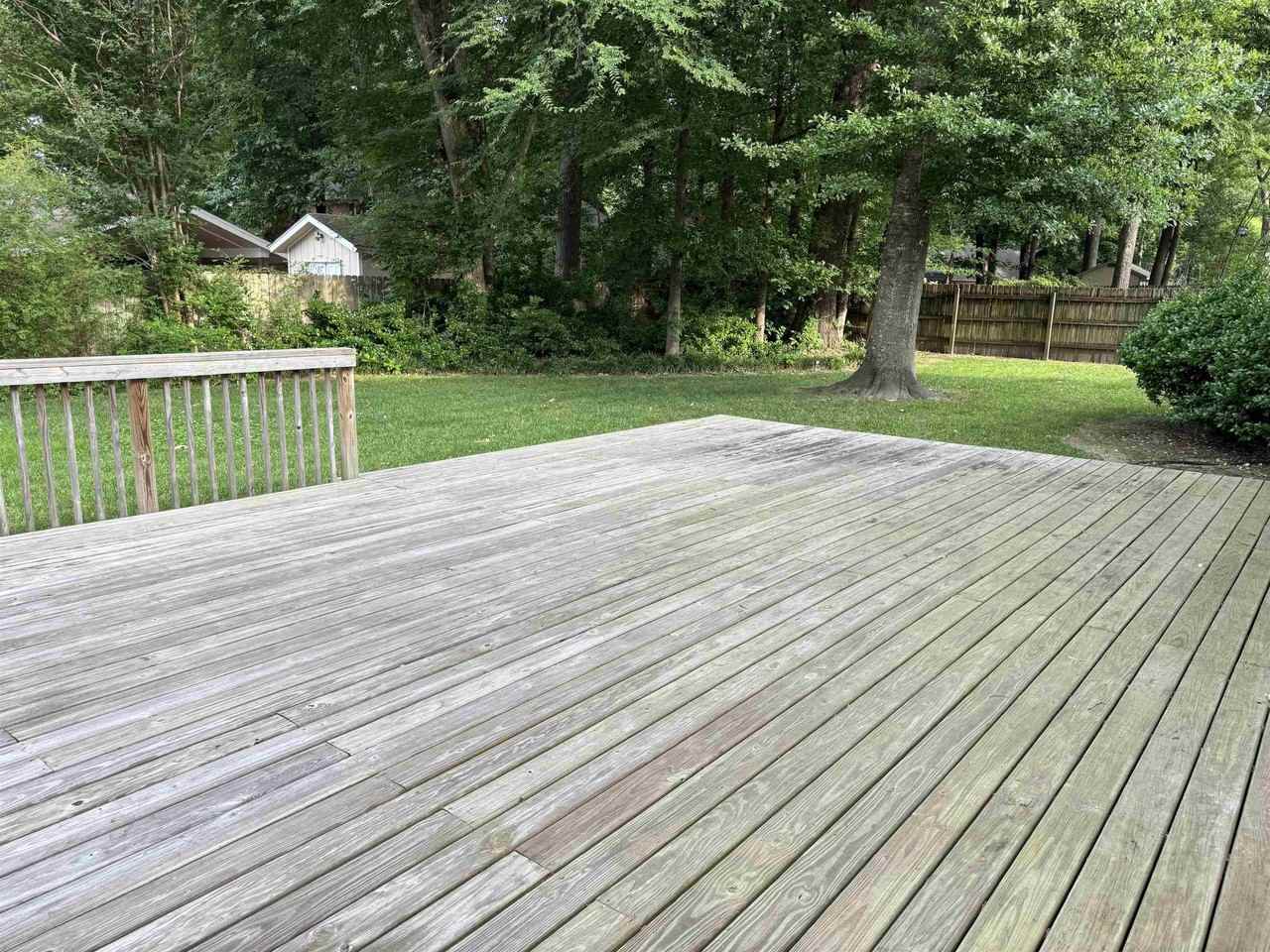 1952 Newfields Rd - Photo 4 of 9