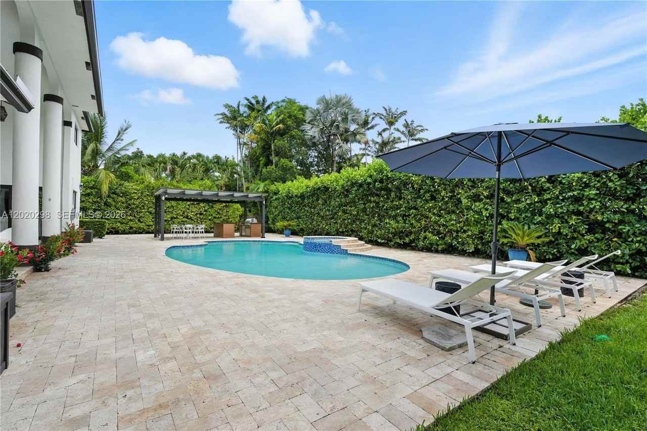 17815 Sw 83rd Ct - Photo 5 of 33