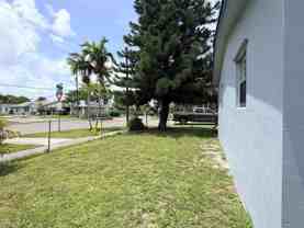 1106 Nw 2nd St - Photo 1 of 1