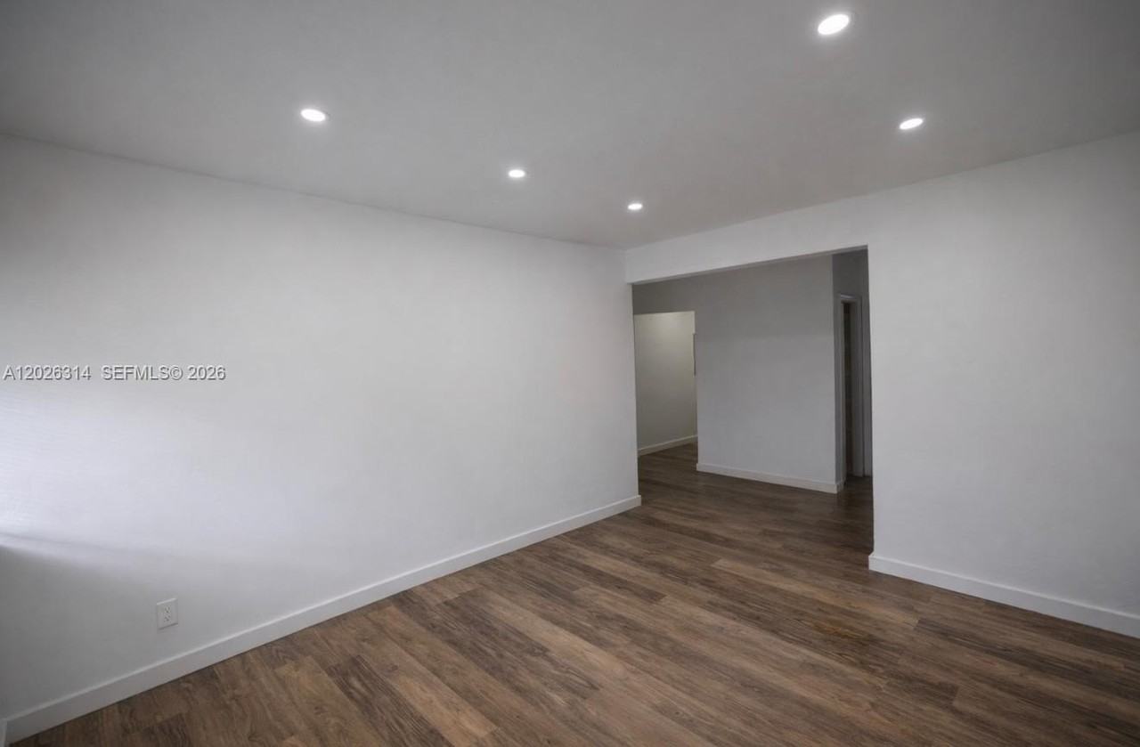 7600 Dickens Ave #2 - Photo 2 of 6