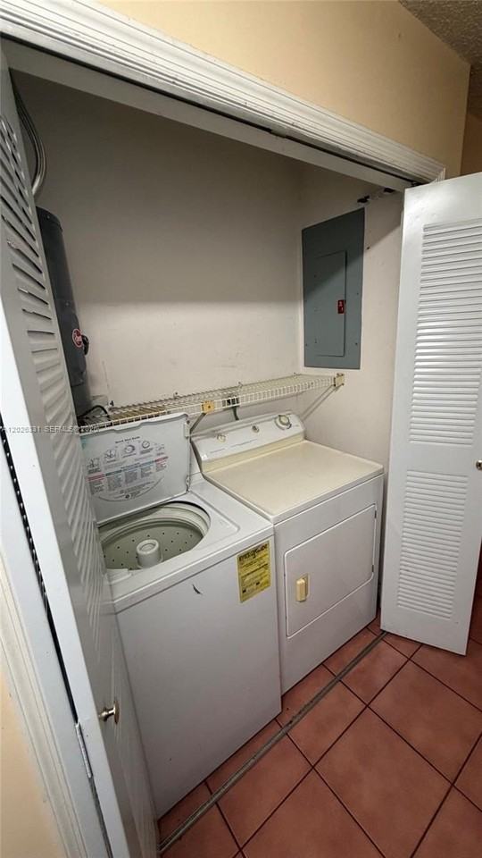 770 E 19th St #A - Photo 7 of 11