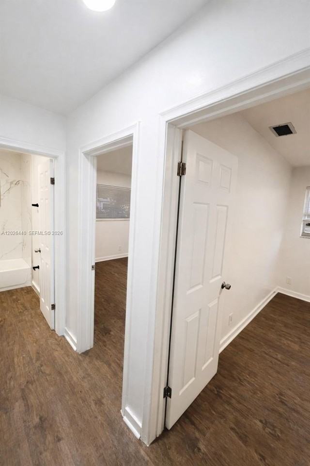 5820 Nw 23rd St #5820 - Photo 5 of 10