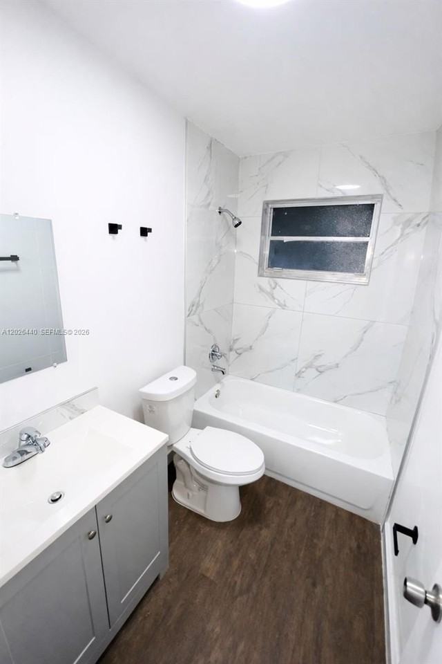 5820 Nw 23rd St #5820 - Photo 6 of 10