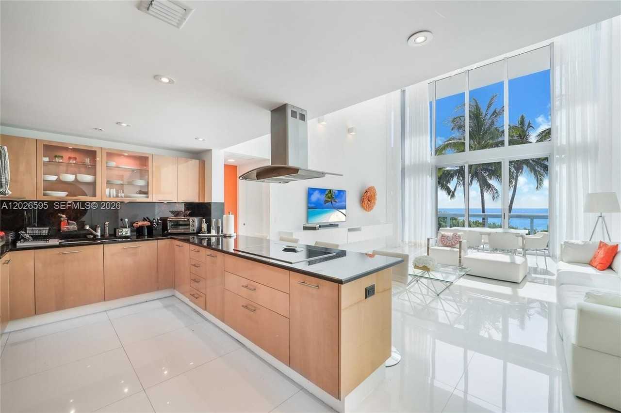6899 Collins Ave #204 - Photo 2 of 15