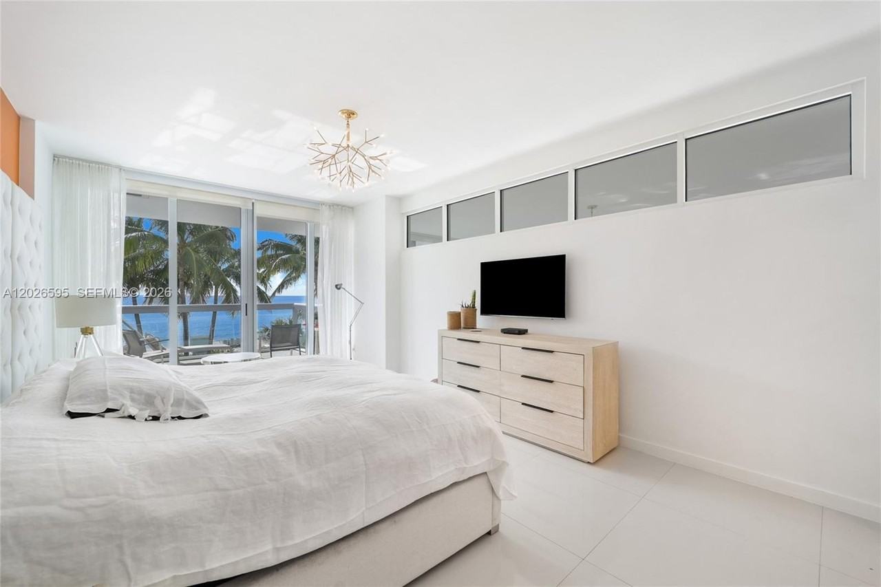 6899 Collins Ave #204 - Photo 7 of 15