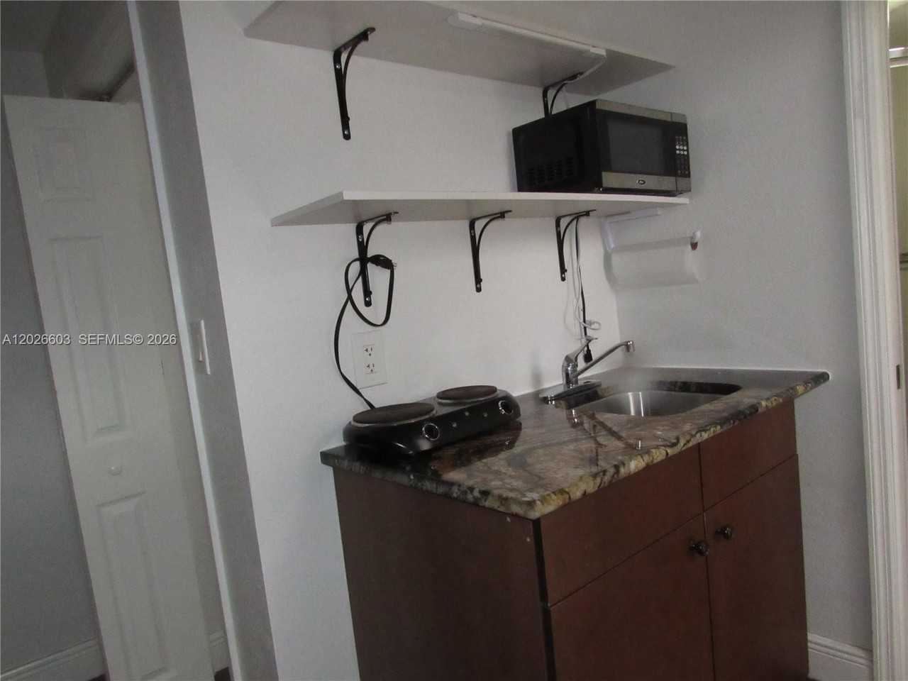 2230 Sw 50th Ter #2 - Photo 4 of 14