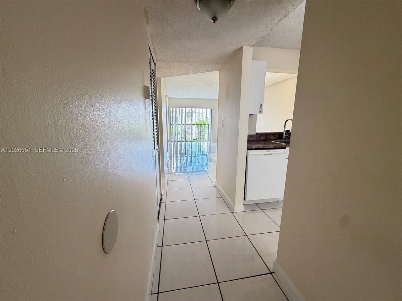 8610 N Sherman Cir #407 - Photo 3 of 23