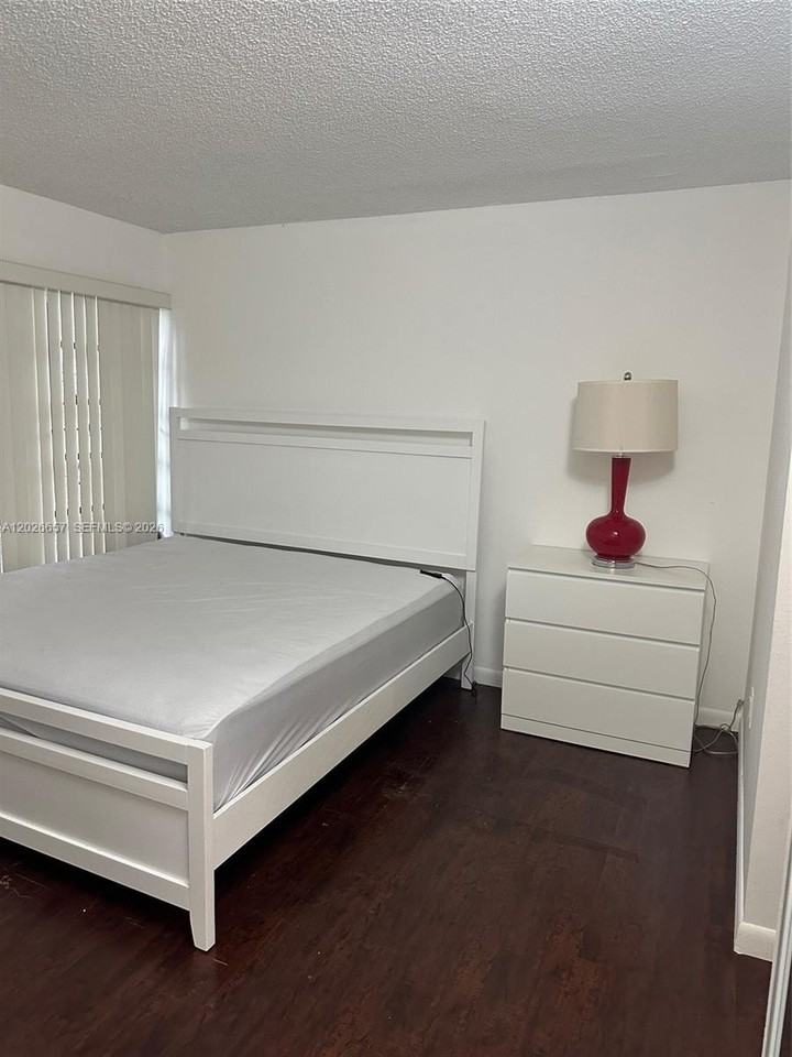 9255 Sw 125th Ave #110R - Photo 4 of 39